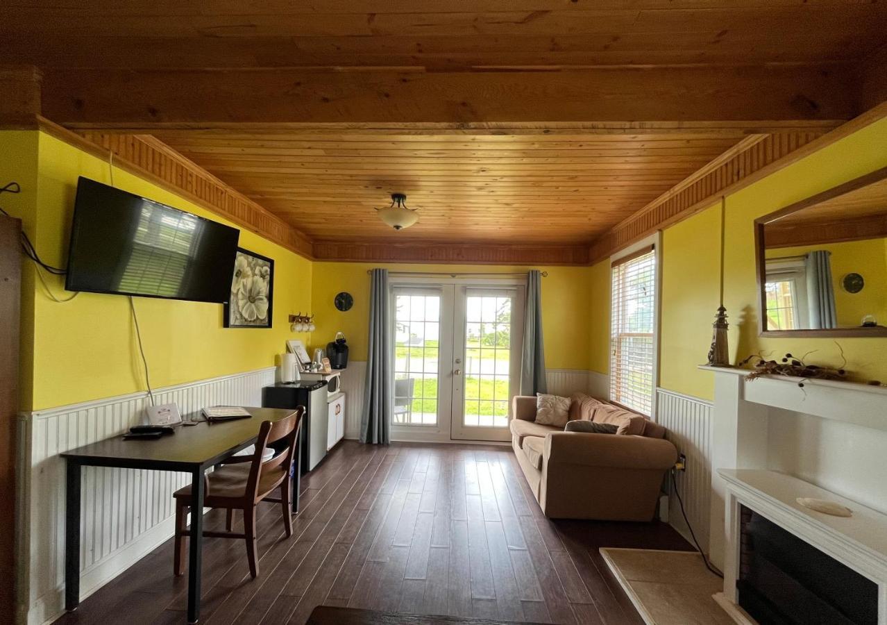 Alma Shore Lane Suites & Cottages Экстерьер фото