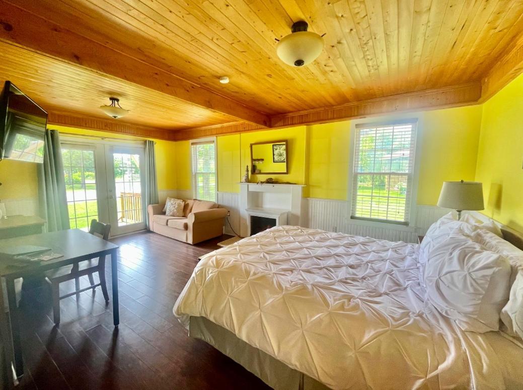 Alma Shore Lane Suites & Cottages Экстерьер фото